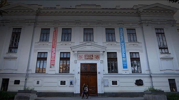 На Украине хотят назначать руководителей крымских музеев "в изгнании"