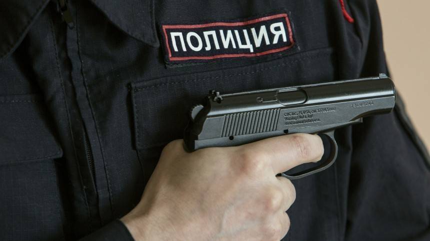 Ребенок получил тяжелое огнестрельное ранение во время преследования авто полицейскими под Ростовом