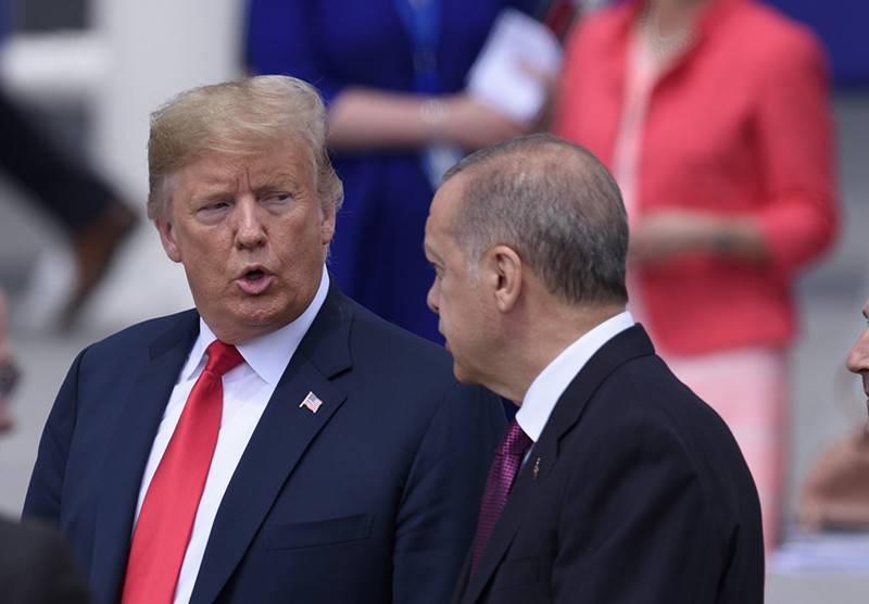 Обострение отношений: МИД Турции вызвал посла США