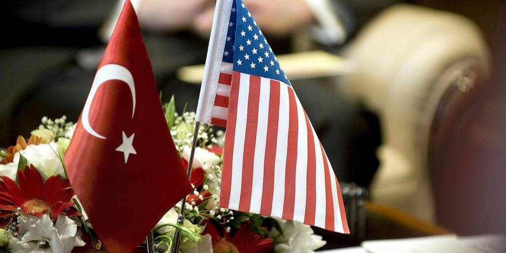 Турция грозит разорвать отношения с США