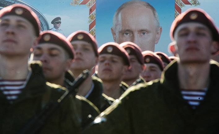 Путин и армия: вопрос доверия в России (Forbes,США)