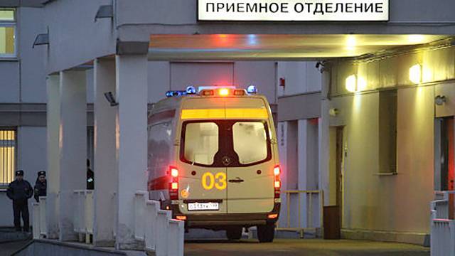 В центре Петербурга трое студентов проломили череп мужчине