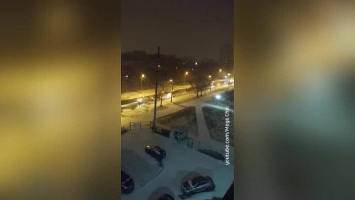 Челябинск накрыло сильным снегопадом