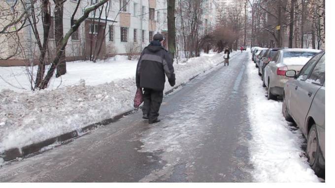 Движение на петербургских улицах будут перекрывать во время сильных снегопадов
