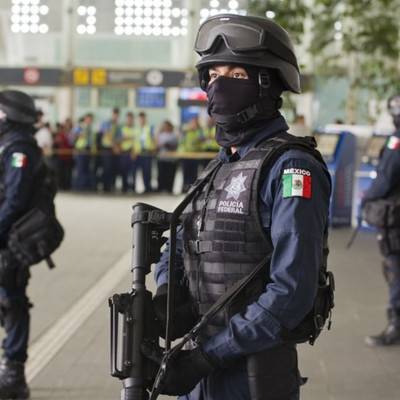 Неизвестные открыли огонь по гостям детского праздника в Мехико