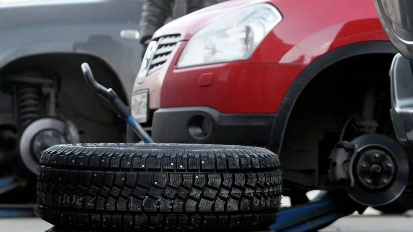 Автомобилистов Оренбургской области призвали перейти на зимнюю резину