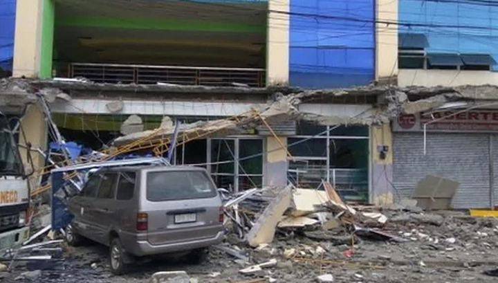 Филиппины сотрясло мощное землетрясение