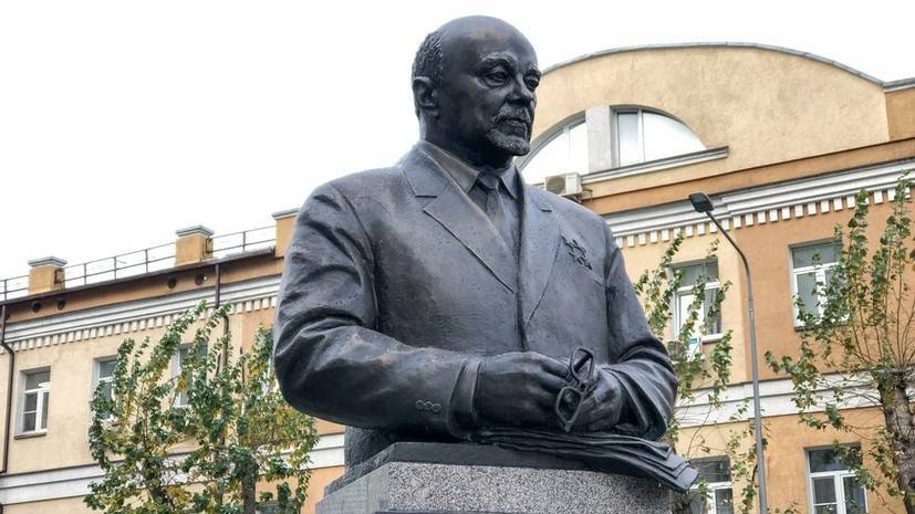 В Москве появился памятник физику-ядерщику Доллежалю