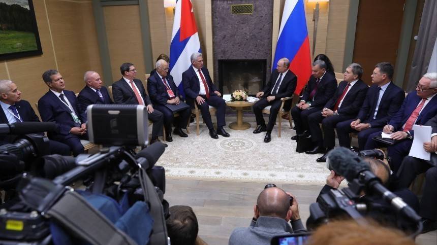 Российский лидер и президент Кубы обсудили двустороннее сотрудничество
