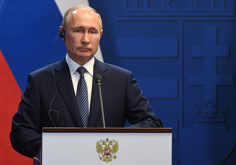 Путин считает, что Зеленский не похож на националиста
