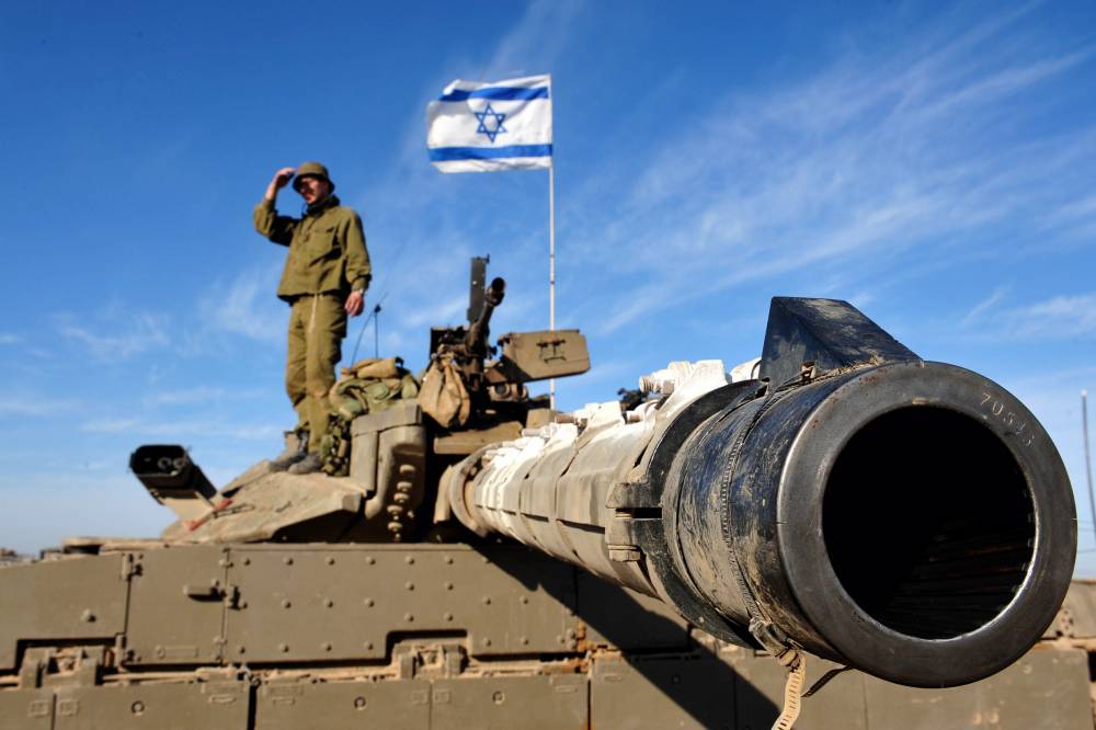 Израиль нанес ответный удар по постам ХАМАС на территории сектора Газа
