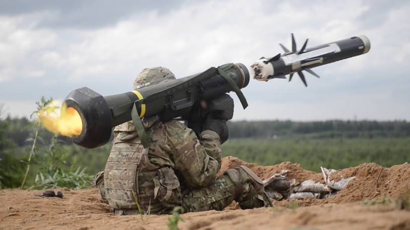 В МИД оценили сообщения об одобрении в США поставок Украине Javelin