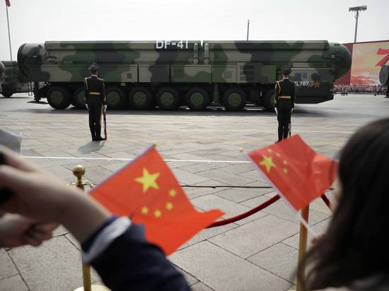 Эксперт оценил показанное на параде секретное китайское оружие