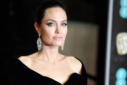 Анджелина Джоли отказалась снова выходить замуж после развода с Брэдом Питтом