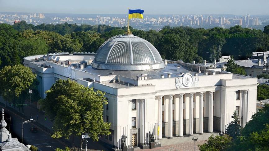 Киев не вынесет на референдум закон об особом статусе Донбасса