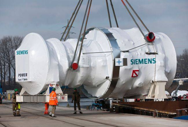 Siemens поставит в Россию турбины и построит электростанцию. Это первый контракт концерна в РФ после крымского скандала