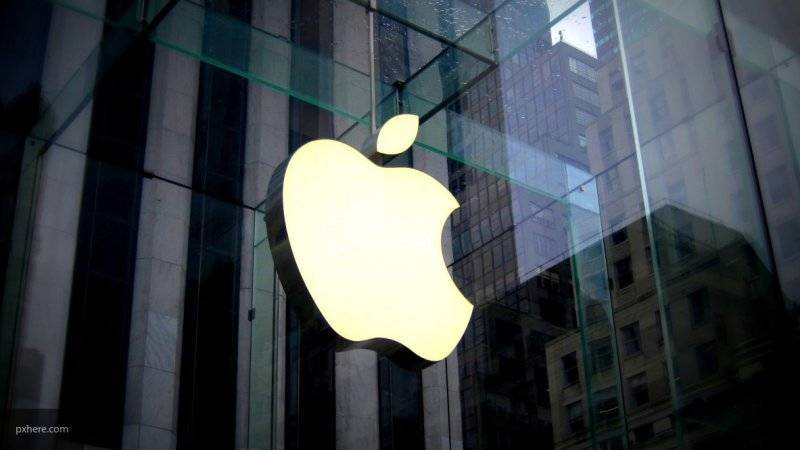 Apple выступила в суде против депортации из США мигрантов