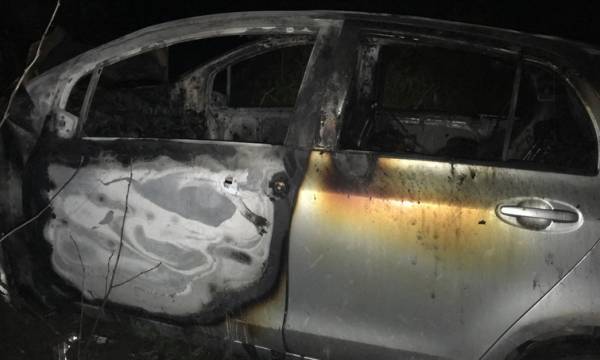 На Среднем Урале иномарка сгорела вместе с водителем