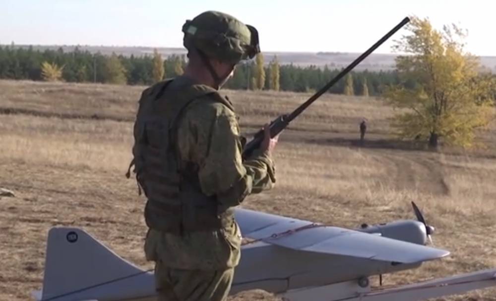 Видео: 600 десантников захватили аэродром противника в ходе учений