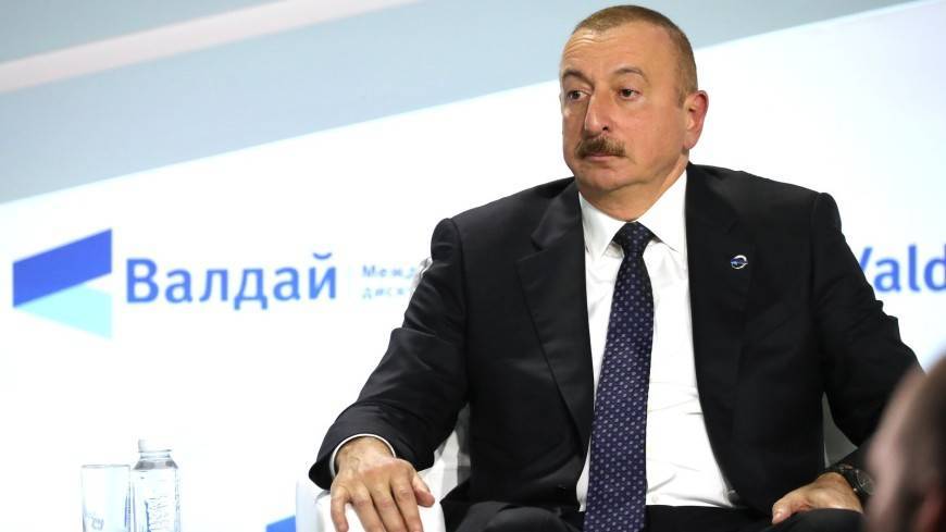 Алиев: «Фактор Путина» помог России преодолеть сложности