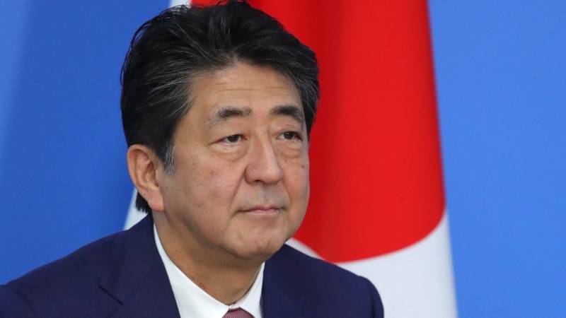 Абэ заявил, что мирный договор приведет к расцвету отношений России и Японии