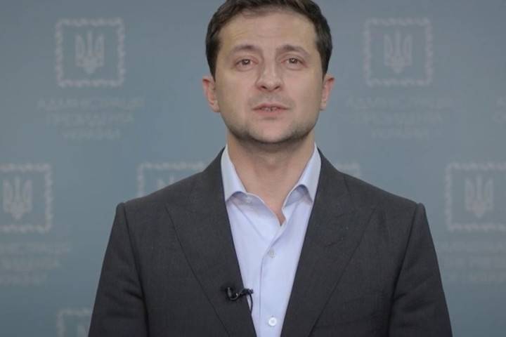 Зеленский увязал выборы в Донбассе с возвращением границы Киеву
