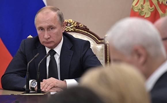 Путин озвучил свою версию, почему в 90-е в России не началась гражданская война