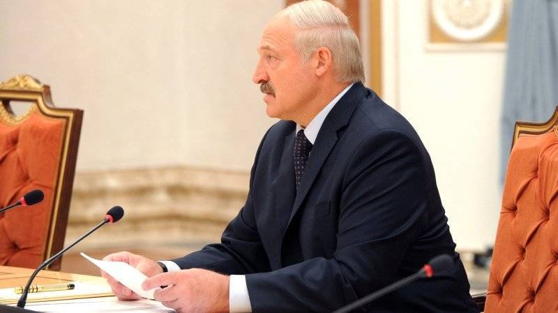 Лукашенко попросил Киев помочь в развитии ракетостроения