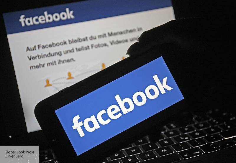 Западные спецслужбы не позволят Facebook зашифровывать личные сообщения пользователей