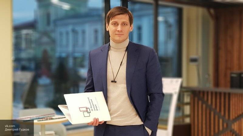 Поставленный на поток бизнес Навального в ЕСПЧ пополнится судебными делами Гудкова и Синицы