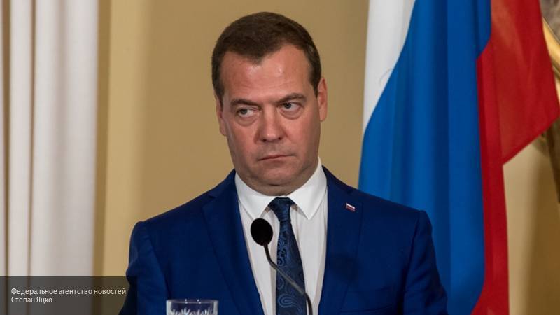 Медведев напомнил, что Россия всегда была готова прийти на помощь Кубе