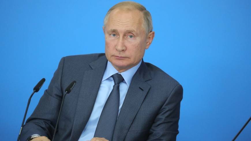 Путин оценил идею создания медицинской госкорпорации