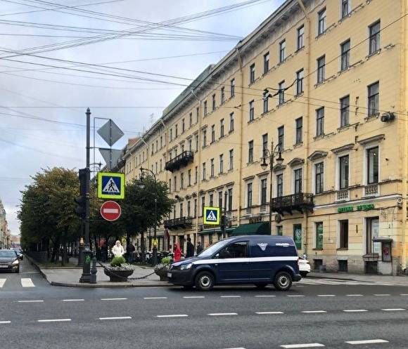 Депутат Боярский уличил спецсвязь в неправильной парковке там, где нарушил ПДД его отец