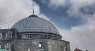 Полиция назвала рейды у мечети в Махачкале заботой о безопасности