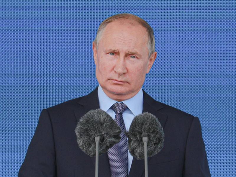 Путин: социальные лифты в России должны работать не по звонку