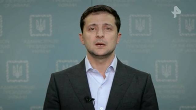 Зеленский попытался успокоить украинцев телеобращением