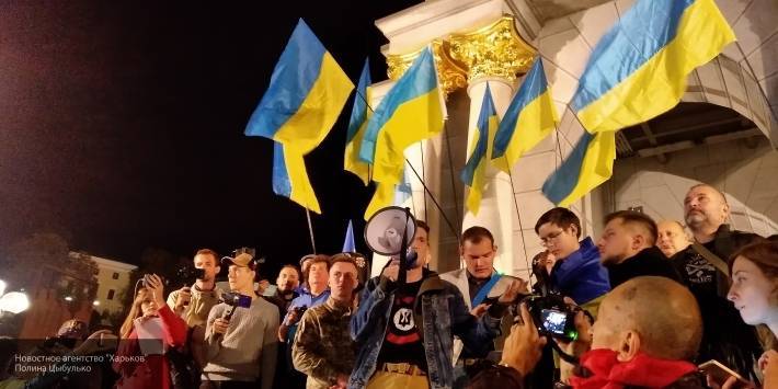 В Киеве проявили готовность использовать в Донбассе план «Б»