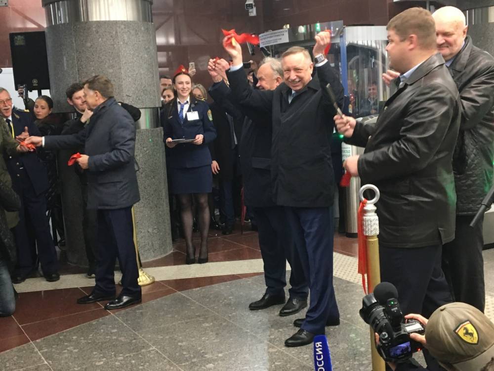 Беглов торжественно открыл новые станции метро «Проспект славы», «Дунайская» и «Шушары»