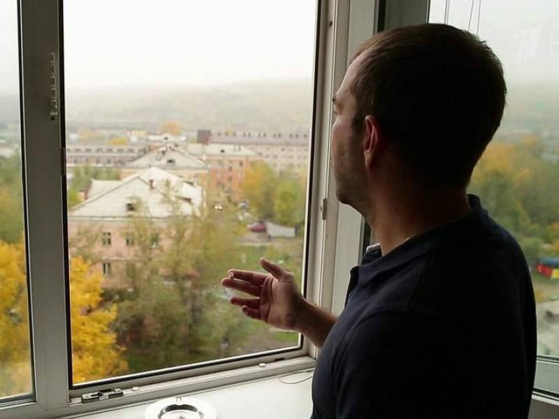 На Ставрополье местный житель стал первым оштрафованным за курение на балконе