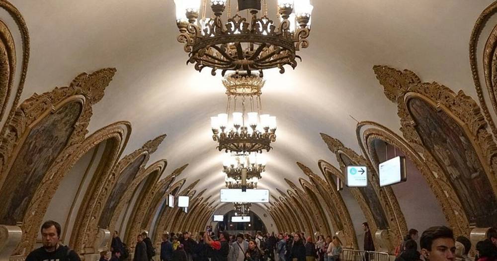 «Гений» посетил московское метро