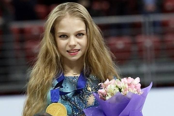 15-летняя фигуристка Трусова установила рекорд мира в четверных прыжках