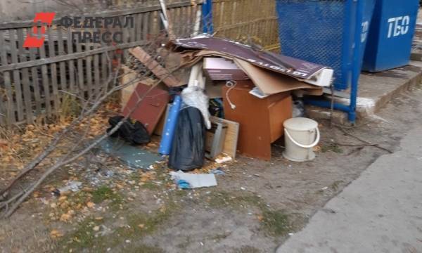 Жители Тарко-Сале жалуются на мусорные завалы