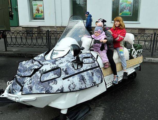 От Т-34 до «Панцирей» - в Мурманске проходит масштабная выставка военной техники