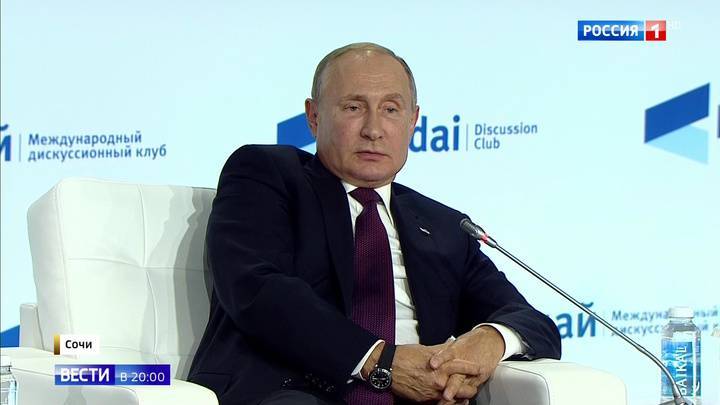 Путин рассказал про веру в Зеленского и ситуацию в Донбассе