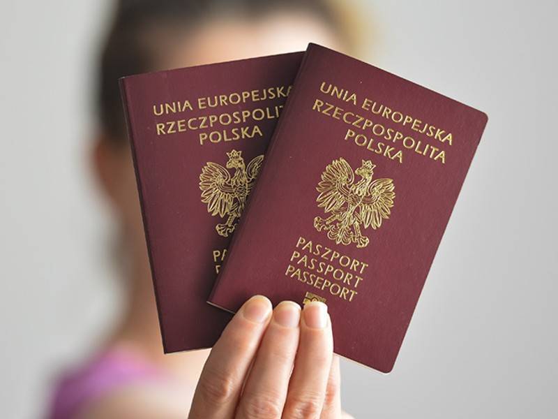 Трамп официально одобрил предоставление гражданам Польши безвизового въезда