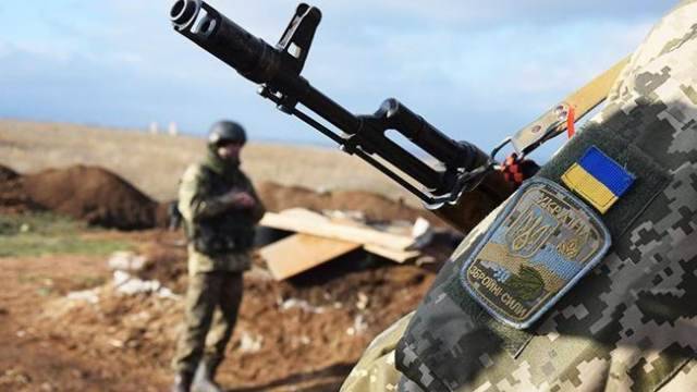 Боевик ВСУ подорвался на мине в Донбассе