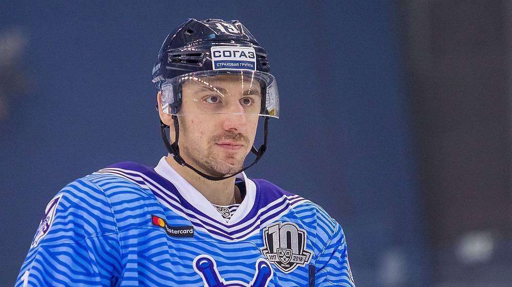 Скончался 29-летний хоккеист "Сибири" Мцаян
