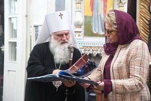 Валентина Матвиенко посетила Свято-Успенский собор в Ташкенте | Вести.UZ