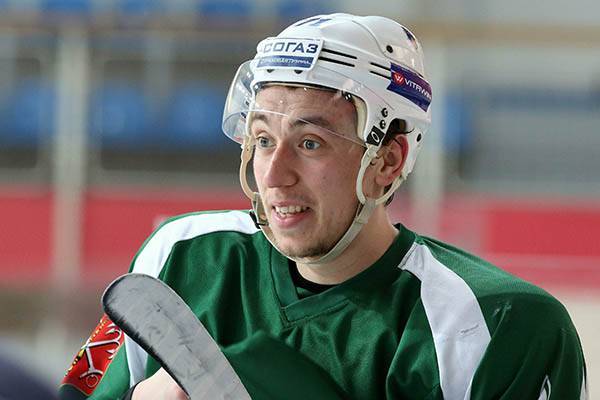 Хоккеист Бурдасов вернулся в СКА после предсезонки в НХЛ