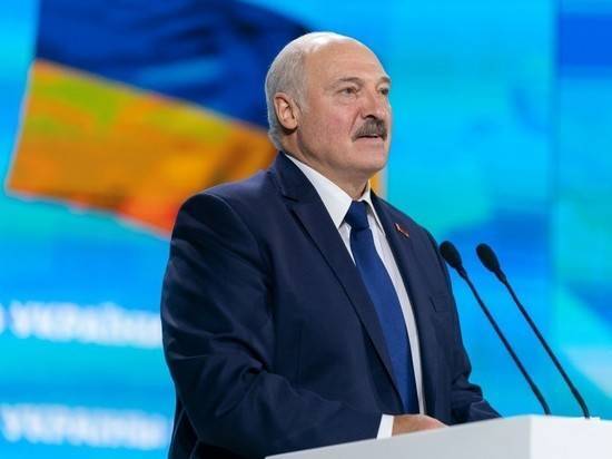 «Временное обострение»: эксперты оценили намерение Лукашенко вооружить Украину ракетами